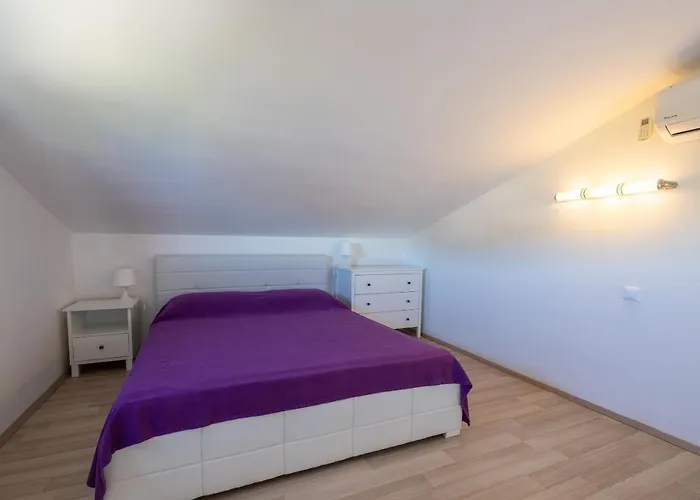 Perfect Place * Hvar Town