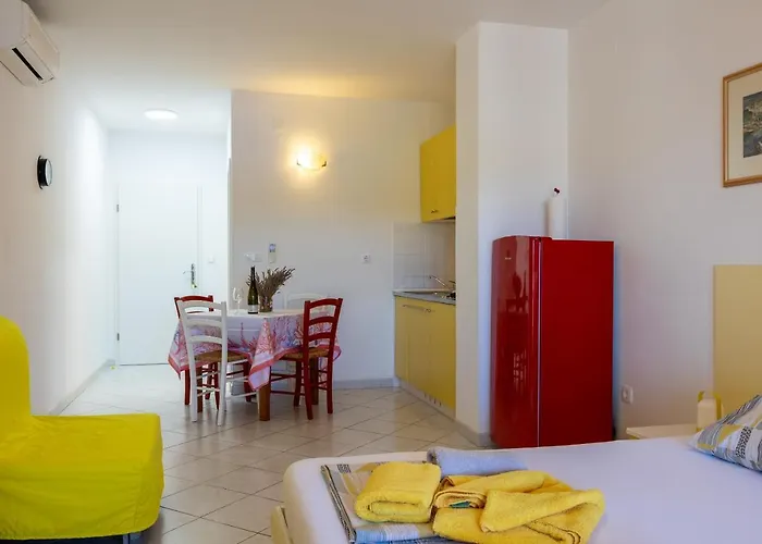 Perfect Place * Hvar Town